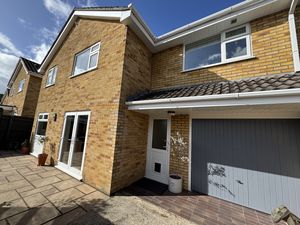 REAR- click for photo gallery